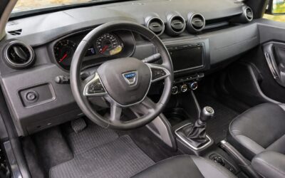 80.000 km în oraș sau 160.000 km pe autostradă. De ce volanul nu se citește niciodată singur la o Dacia second hand 6 80.000 km în oraș sau 160.000 km pe autostradă. De ce volanul nu se citește niciodată singur la o Dacia second hand