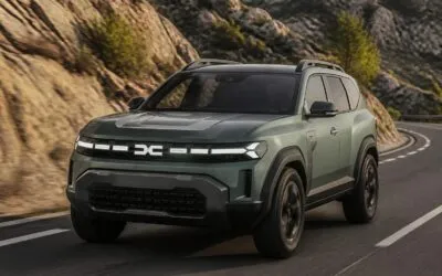 Sub 25.000 de euro pentru Dacia Striker. Portbagaj de 600 de litri și gamă exclusiv electrificată