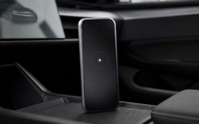 SpaceX ar fi arătat investitorilor un prototip AI tip telefon. Ce ar schimba pentru Tesla și mașinile conectate