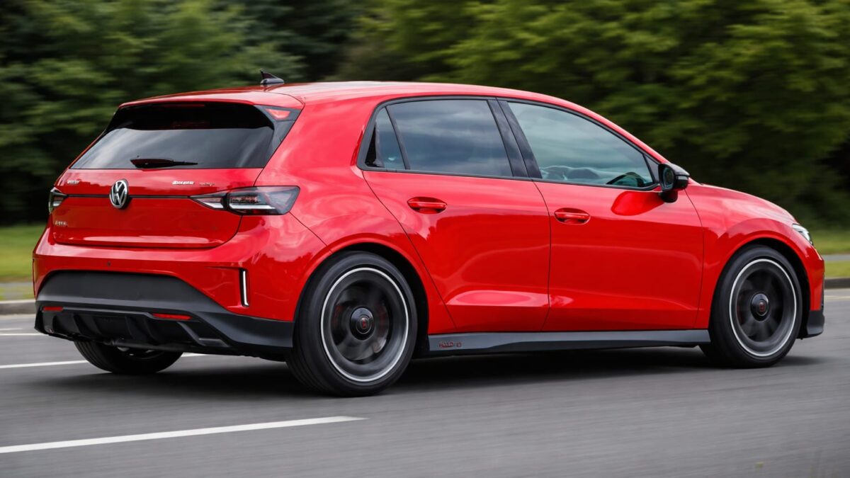 Volkswagen a strâns 70.000 de comenzi pentru electricele urbane