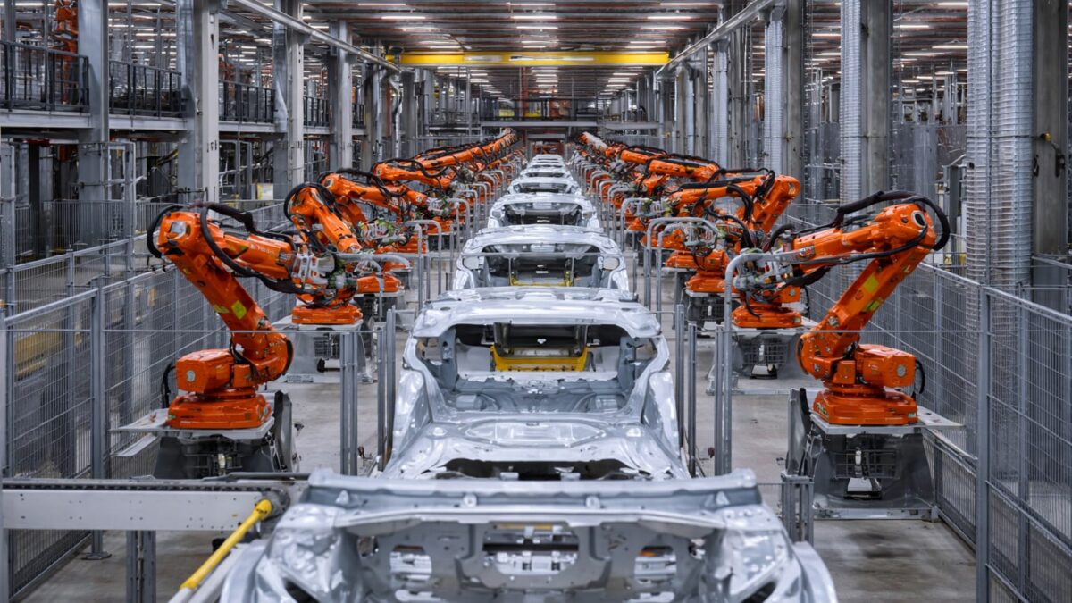 726.000 de locuri de muncă pierdute. Cât poate costa interdicția termicelor pentru industria auto din UE 1 726.000 de locuri de muncă pierdute. Cât poate costa interdicția termicelor pentru industria auto din UE