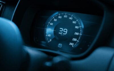 Comisia Europeană analizează o tehnologie care taie automat accelerația mașinii