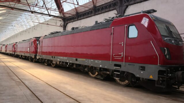CFR Călători primește primele cinci locomotive electrice Traxx Passenger de la Alstom 3 CFR Călători primește primele cinci locomotive electrice Traxx Passenger de la Alstom