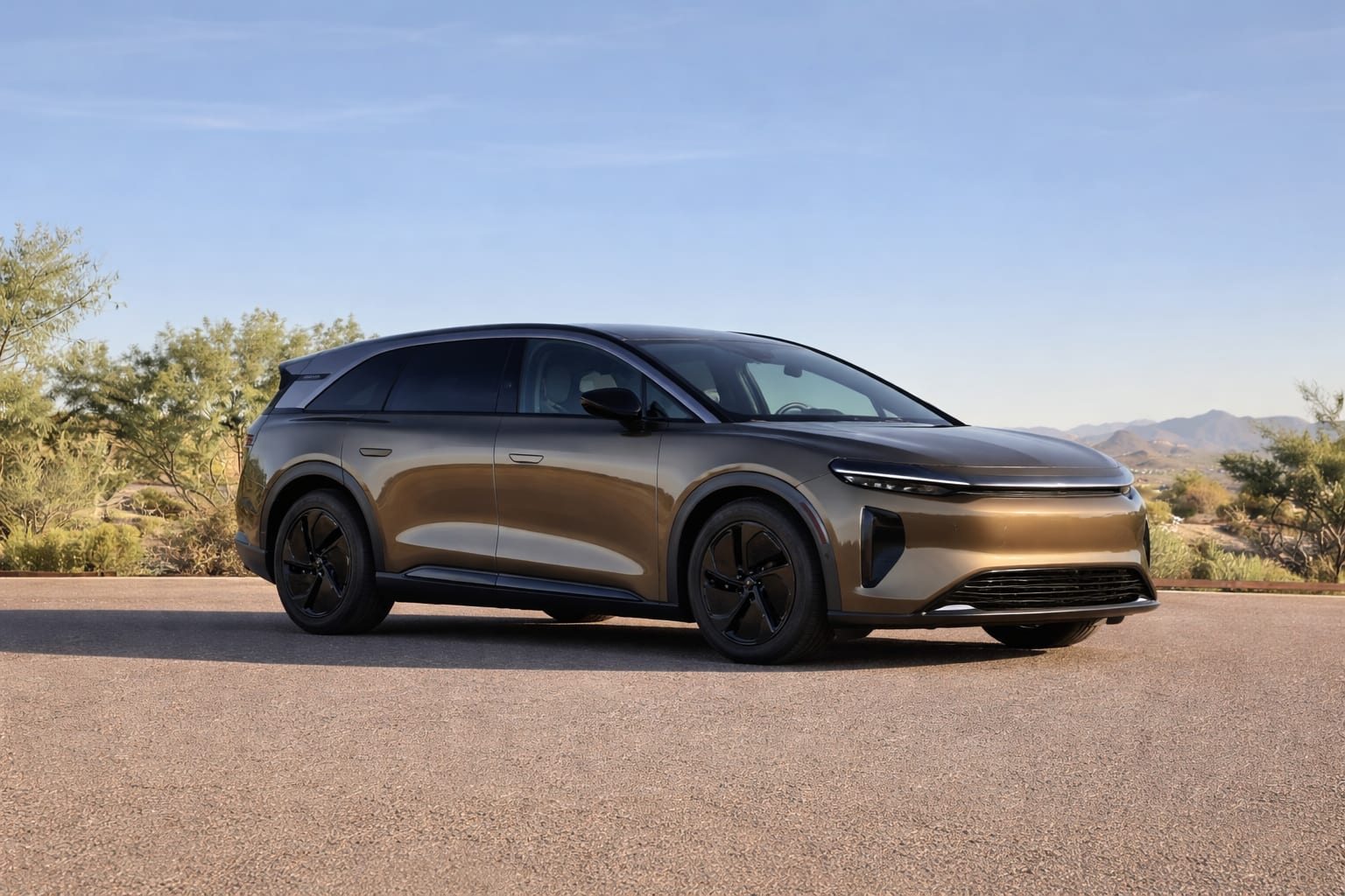 Lucid Gravity Touring promite 542 km autonomie; Prețul ridicat aduce critici pentru finisaje 3 Lucid Gravity Touring, imagine 3