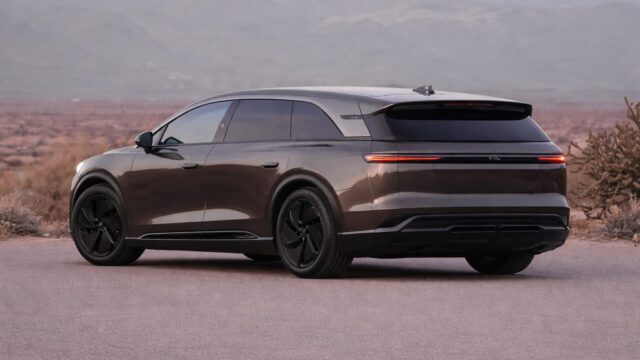 Lucid Gravity Touring promite 542 km autonomie; Prețul ridicat aduce critici pentru finisaje 2 Lucid Gravity Touring promite 542 km autonomie; Prețul ridicat aduce critici pentru finisaje