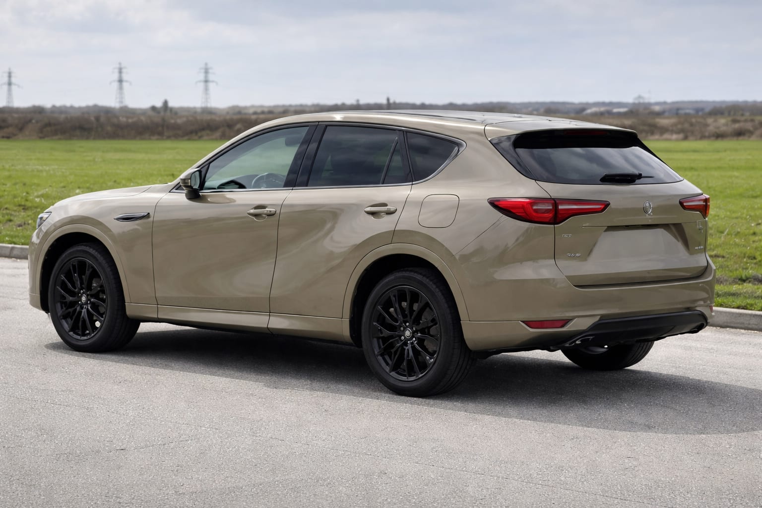 Mazda CX-5 crește în dimensiuni, dar păstrează motorul aspirat de 2.5 litri 3 Mazda CX-5, imagine 3