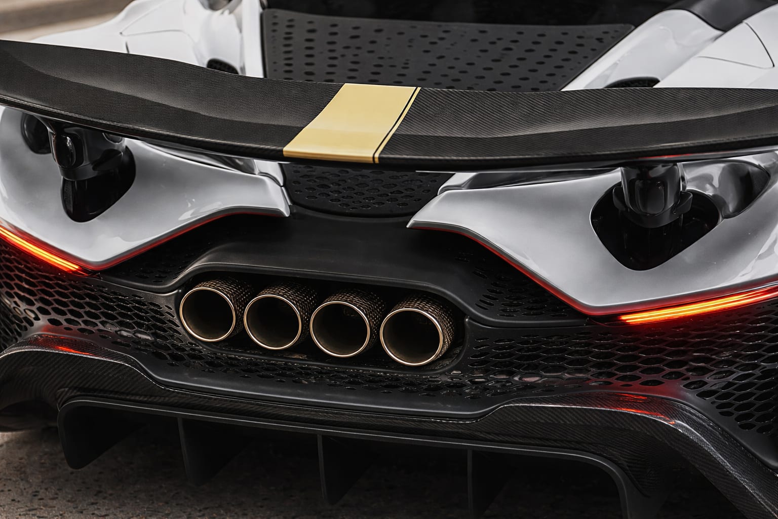 McLaren P50 ar putea debuta pe 14 august. Ce știm despre hypercarul manual produs în sub 100 de exemplare 2 McLaren cutie manuală, imagine 2
