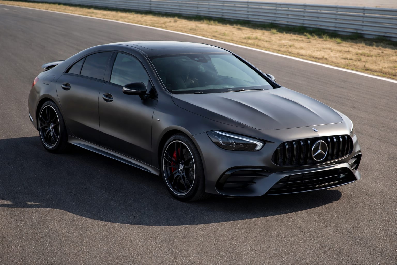 Mercedes-AMG CLA EV, imagine 2
