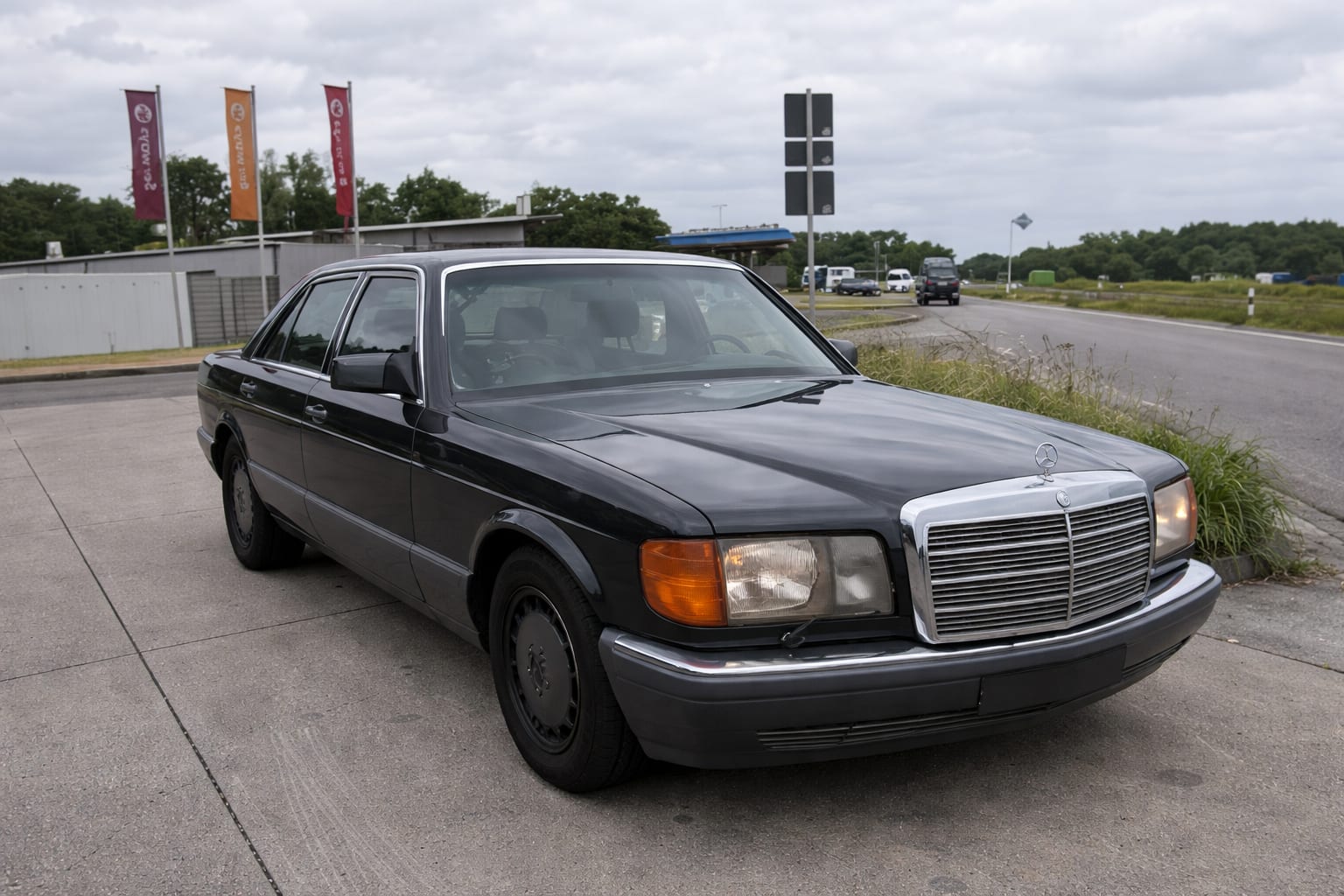 Mercedes-Benz 560 SE din 1988 a atins 250,1 km/h. Cum a depășit cu 8 km/h viteza oficială de fabrică 2 Mercedes-Benz 560 SE, imagine 2
