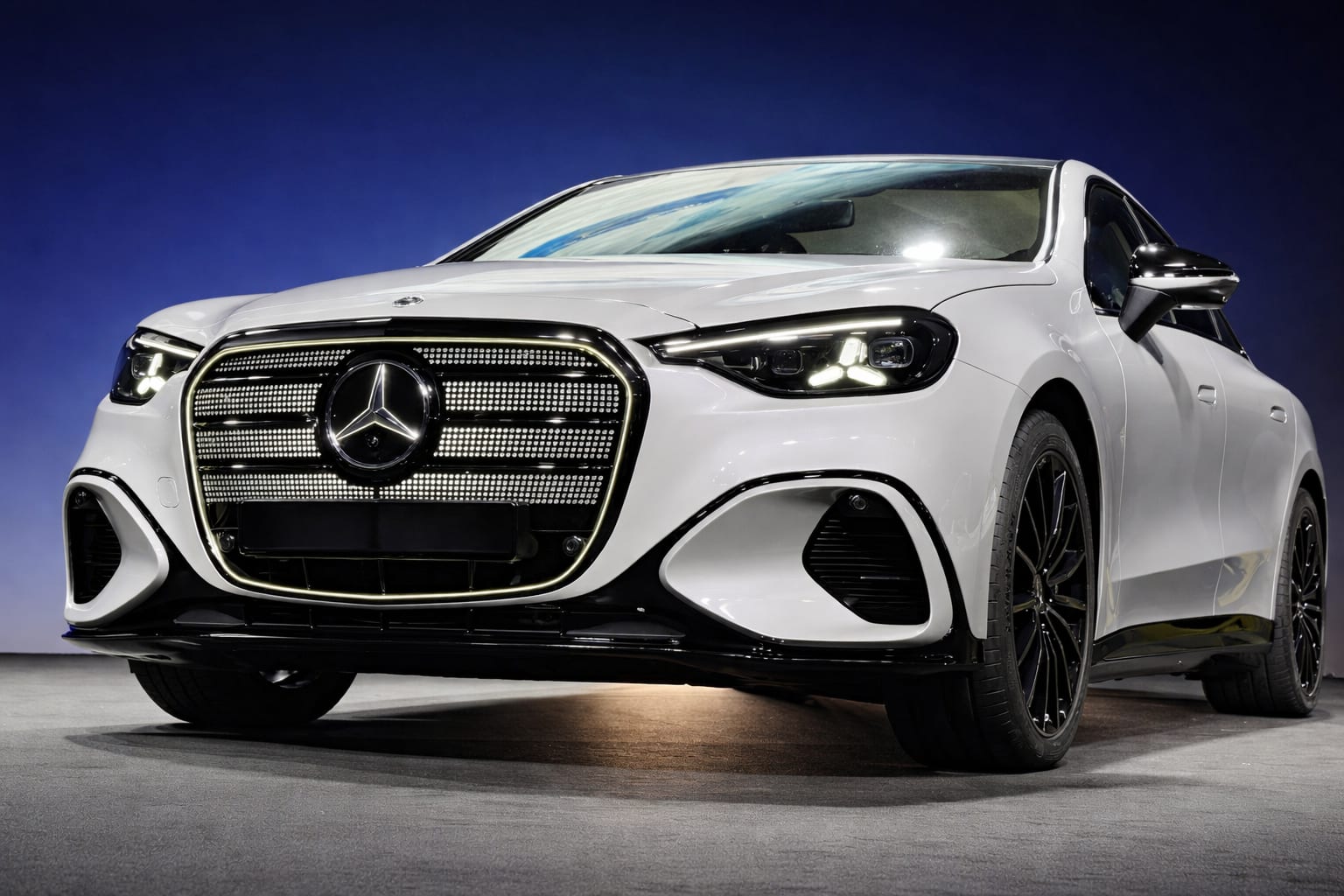 Mercedes-Benz lansează Clasa C Electric, cu până la 762 km autonomie WLTP. Modelul va fi produs exclusiv în Ungaria 2 Mercedes-Benz Clasa C Electric, imagine 2