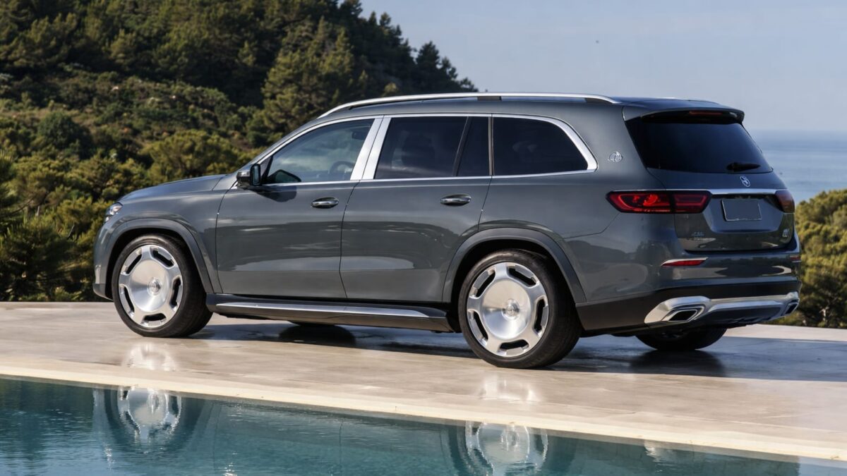 Noul Mercedes-Maybach GLS urcă la 603 CP și adaugă MBUX Superscreen. Descoperă ce aduce nou SUV-ul de lux 1 Noul Mercedes-Maybach GLS urcă la 603 CP și adaugă MBUX Superscreen. Descoperă ce aduce nou SUV-ul de lux