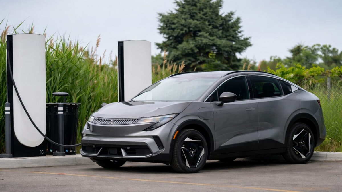 75 kWh și 35 de minute la priză, dar cât de mult este de fapt un Mitsubishi?