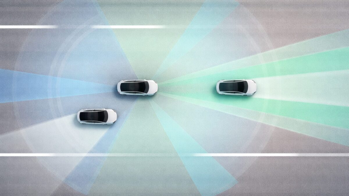 NHTSA cere Tesla datele „Radar Saves Us” în ancheta FSD. 3,2 milioane de mașini, 9 accidente în vizor