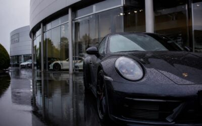 Porsche închide patru dealeri în China. Țăierea rețelei de la 116 la 80 centre arată presiunea pieței electrice 16 Porsche închide patru dealeri în China. Țăierea rețelei de la 116 la 80 centre arată presiunea pieței electrice