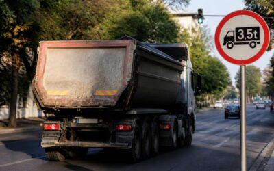 Bucureștiul extinde restricțiile de tonaj în tot orașul. Ce amenzi de până la 10.000 de lei riscă transportatorii