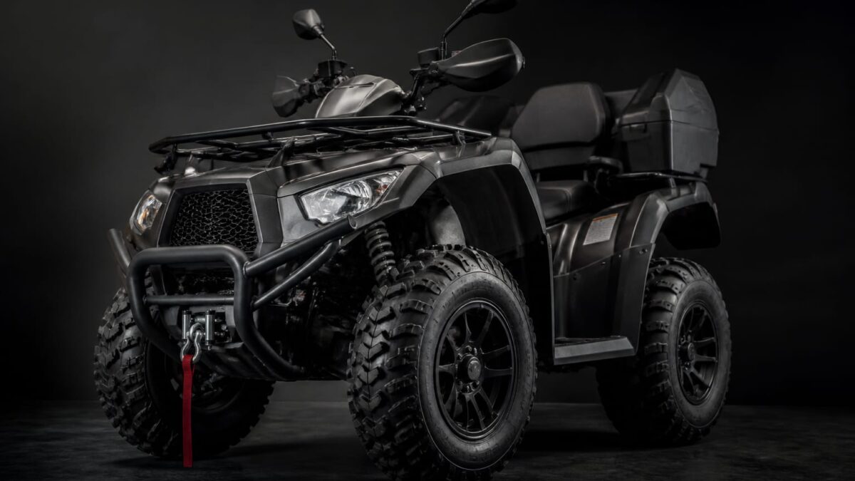 ATV-uri trainice, perfecte pentru munca sau trasee dificile