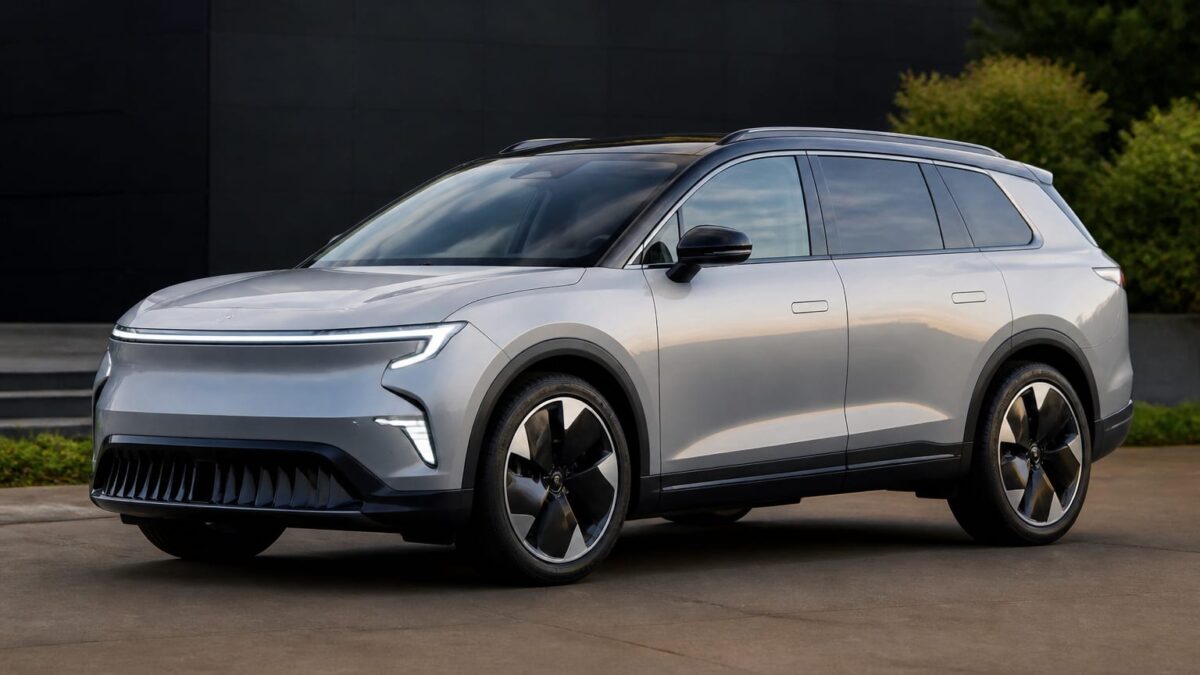 Skoda lansează Peaq, SUV-ul electric cu șapte locuri și baterie de 86 kWh. Ce aduce nou față de Enyaq