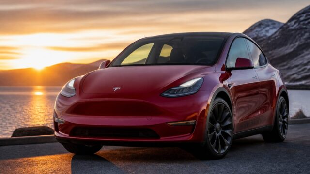 Tesla revine peste așteptări în T2 2024. Ce înseamnă pentru cererea de mașini electrice 14 Tesla revine peste așteptări în T2 2024. Ce înseamnă pentru cererea de mașini electrice
