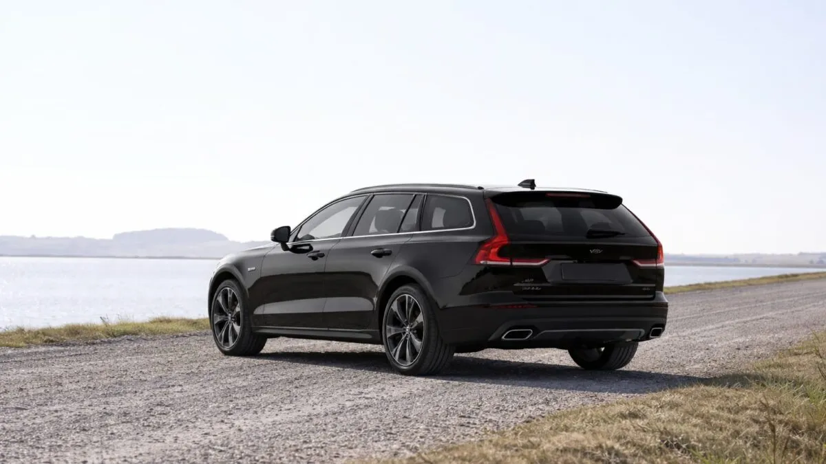 Volvo analizează sedanuri și break-uri electrice de 50.000 de dolari pentru SUA