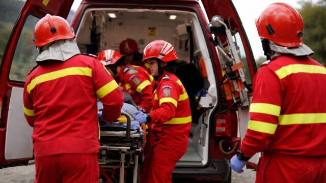 Accident în Sânmihaiu Almașului blochează DN1F