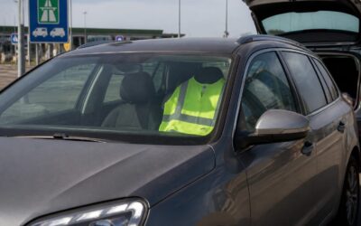 O vestă în portbagaj te costă 25.000 de euro. Așa eviți amenzile rutiere în Europa, la 23 august 2026