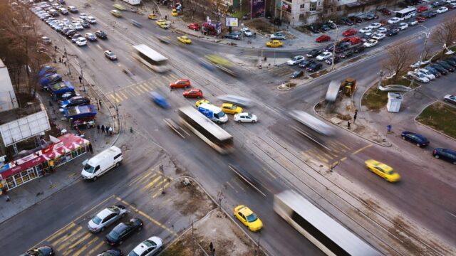 Decontul îl plătesc toți din trafic când 88% se văd victime, dar nu agresori
