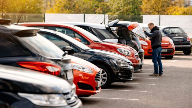 Noul contract auto aduce termen de 90 de zile și verificare fiscală pentru cumpărător la mașinile second-hand 2 Noul contract auto aduce termen de 90 de zile și verificare fiscală pentru cumpărător la mașinile second-hand