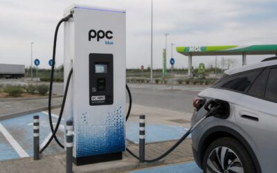 Mașina electrică poate costa 16,5 lei pe 100 km acasă. Vezi cât ajunge costul la stațiile publice și față de benzină