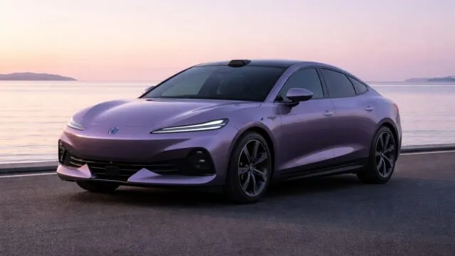 Denza Z9S promite până la 1.100 km autonomie