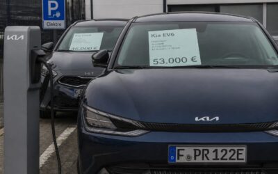 Electricele s-au ieftinit real cu 18% în Germania, dar prețul median a urcat la 53.000 de euro peste termice