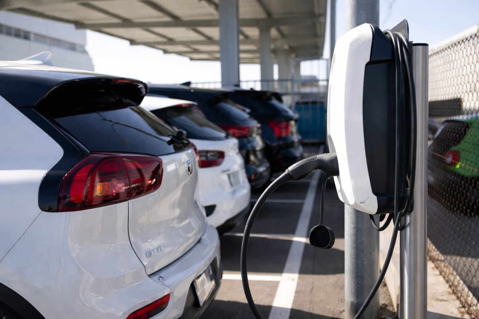 România are 73.307 mașini electrice active la final de iulie 2026 2 mașini electrice România, imagine 2