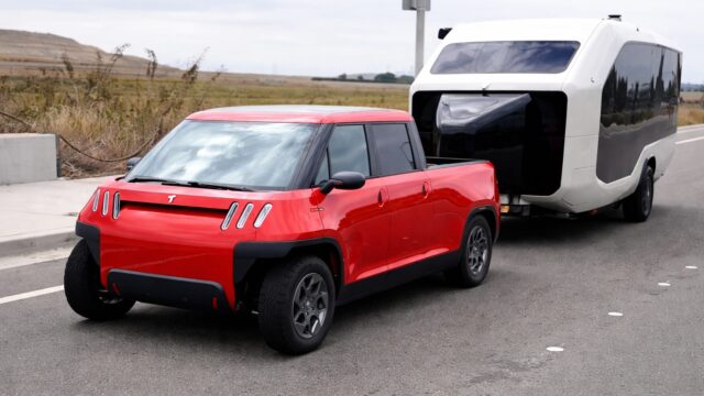 Pickup-ul electric Telo MT1 tractează 3.628 kg
