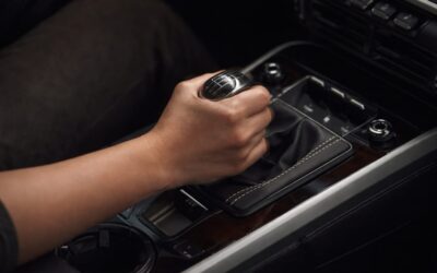 Porsche încearcă să țină manuala în viață pe 911, chiar dacă hibridizarea o scoate momentan din joc