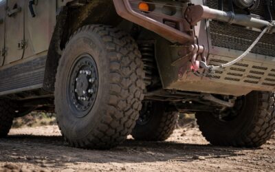 Unitatea Militară 01714 din Pitești a scos la licitație 5 autoturisme de teren