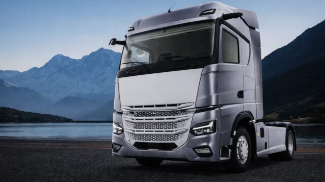 SuperPanther eTopas 600 intră în producție în Austria, cu 600 km autonomie 15 SuperPanther eTopas 600 intră în producție în Austria, cu 600 km autonomie