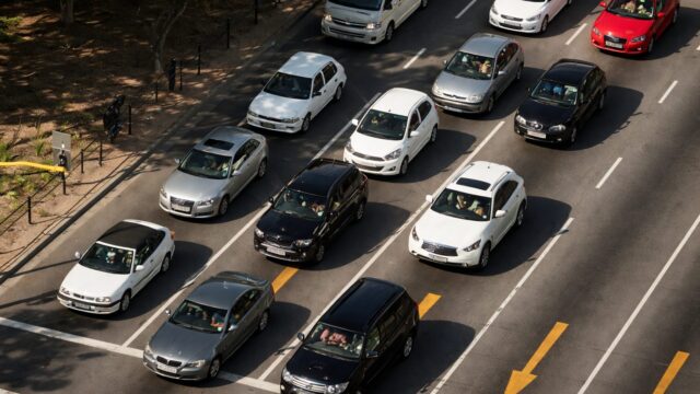 Trafic intens pe A2, DN1, DN7 și DN39 în primul weekend din august