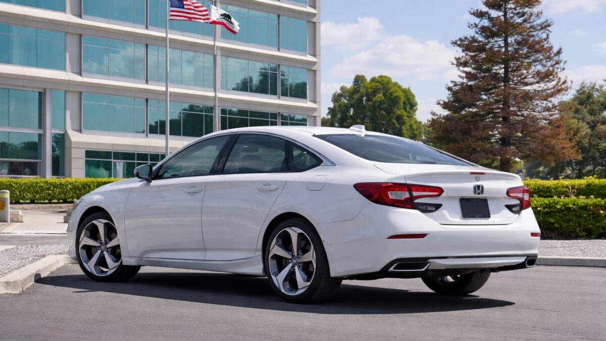 O Honda Accord din 2020 a fost recuperată cu un AirTag, deși avea VIN-ul clonat