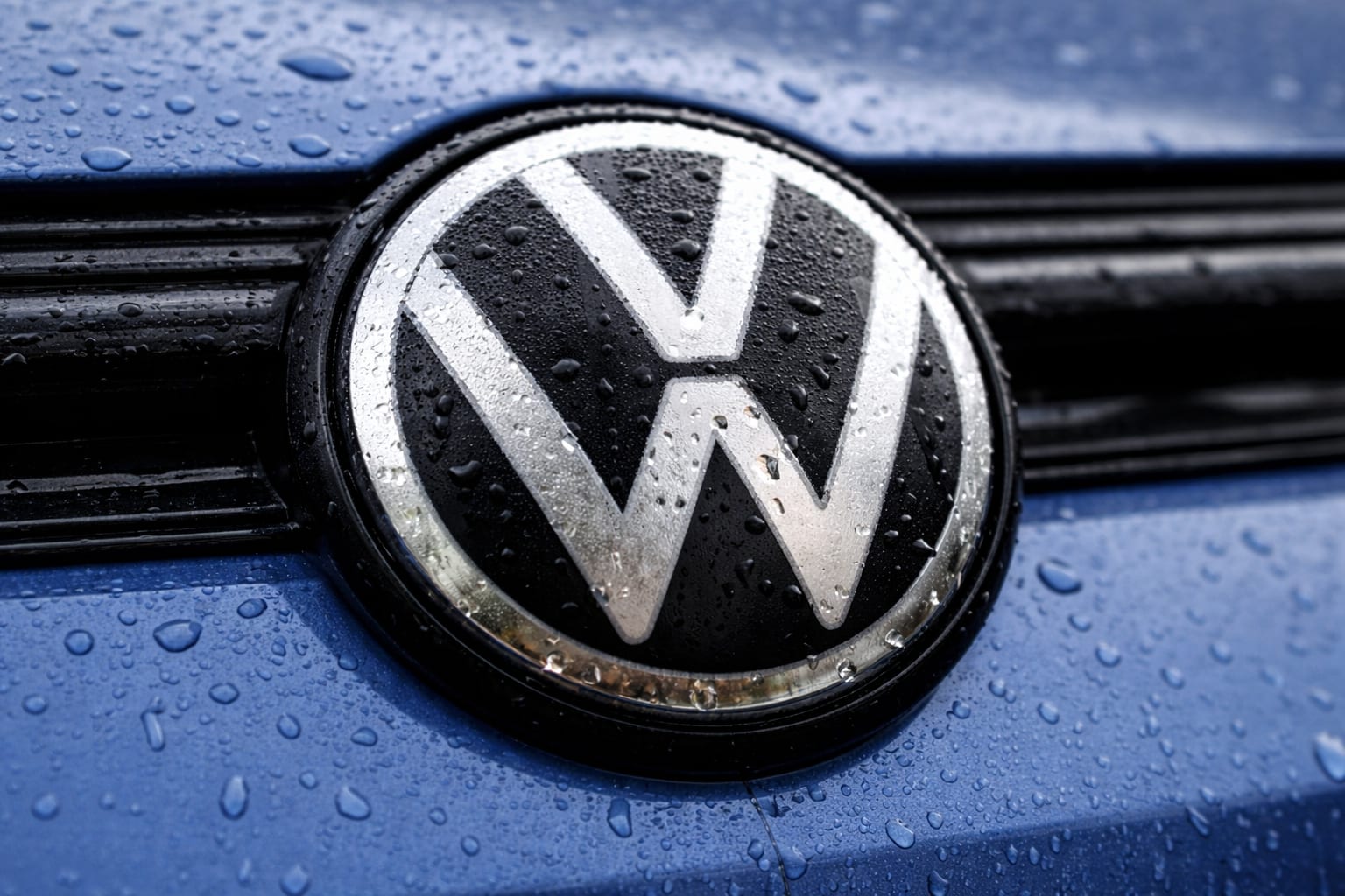 Volkswagen vrea să scoată 500.000 de mașini pe an din capacitatea fabricilor europene. Ce urmează pentru uzine și angajați 2 Volkswagen reducerea producției, imagine 2