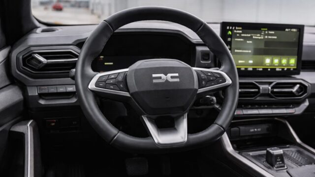 Dacia promite 1.500 km și tracțiune 4x4. Cum funcționează motorizarea cu benzină, GPL și electricitate 14 Dacia promite 1.500 km și tracțiune 4×4. Cum funcționează motorizarea cu benzină, GPL și electricitate