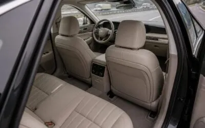 Hyundai Grandeur facelift mizează pe confort, dar motorul de bază de 2,5 litri cere compromisuri. Ce versiune merită
