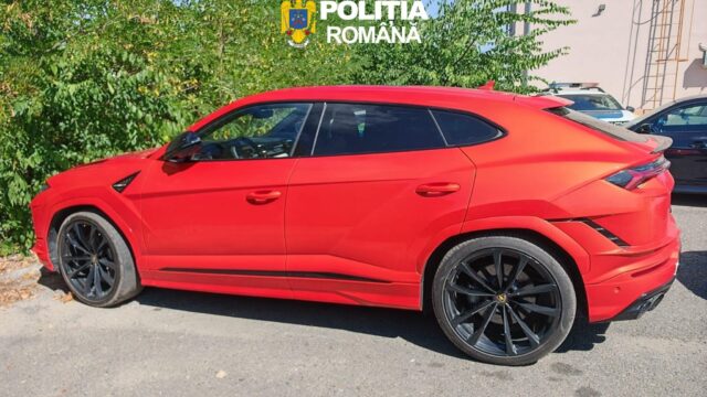 Lamborghini-ul oprit în Arad avea numere de Cehia și era căutat pentru confiscare