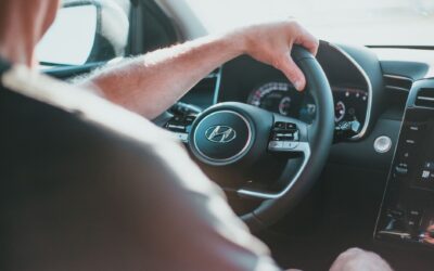 Mașinile de peste 75 kW pe tonă ar putea fi interzise șoferilor în primii doi ani de permis
