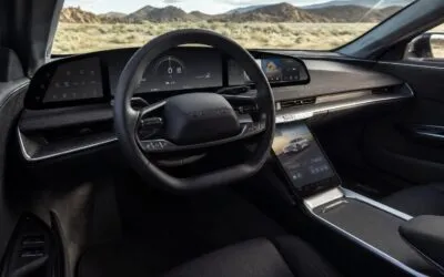Lucid cere 950 de dolari pentru ca unele Air din 2022-2024 să primească noua interfață UX 3.0