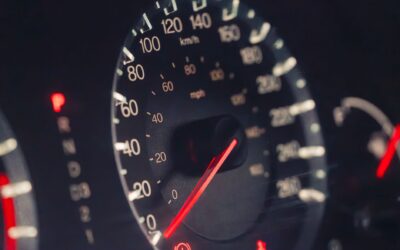 O viteză de 101 km/h poate trece pragul de suspendare. Curtea Constituțională reanalizează regula radarului 2 O viteză de 101 km/h poate trece pragul de suspendare. Curtea Constituțională reanalizează regula radarului