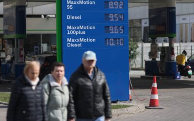 Un plin de 50 de litri de motorină ajunge la 526 de lei în România, iar unul de benzină la 497 de lei