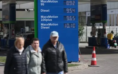 Un plin de 50 de litri de motorină ajunge la 526 de lei în România, iar unul de benzină la 497 de lei