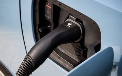 Șoferii de mașini electrice vor găsi încărcare la peste 100 de magazine PENNY până la finalul lui 2026