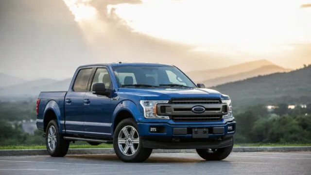 Ford recheamă 37 de pickup-uri F-150 model 2026 după montarea unui rulment greșit la puntea spate