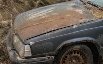 Un Volvo 760 Turbo a ajuns la cimitirul auto după aproape 40 de ani