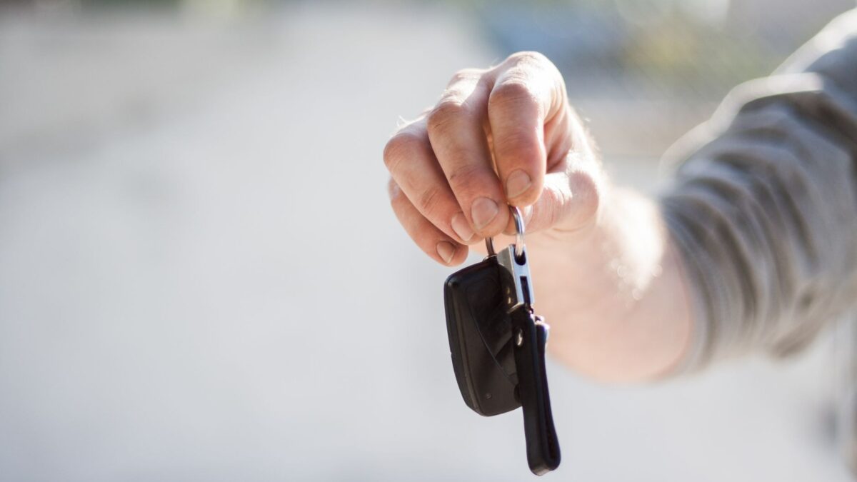 Alcoolul poate rămâne detectabil 24 de ore după consum. Ce înseamnă estimările pentru revenirea la volan